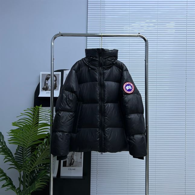 CANADA GOOSE CROFTON PUFFER JACKET – CN16