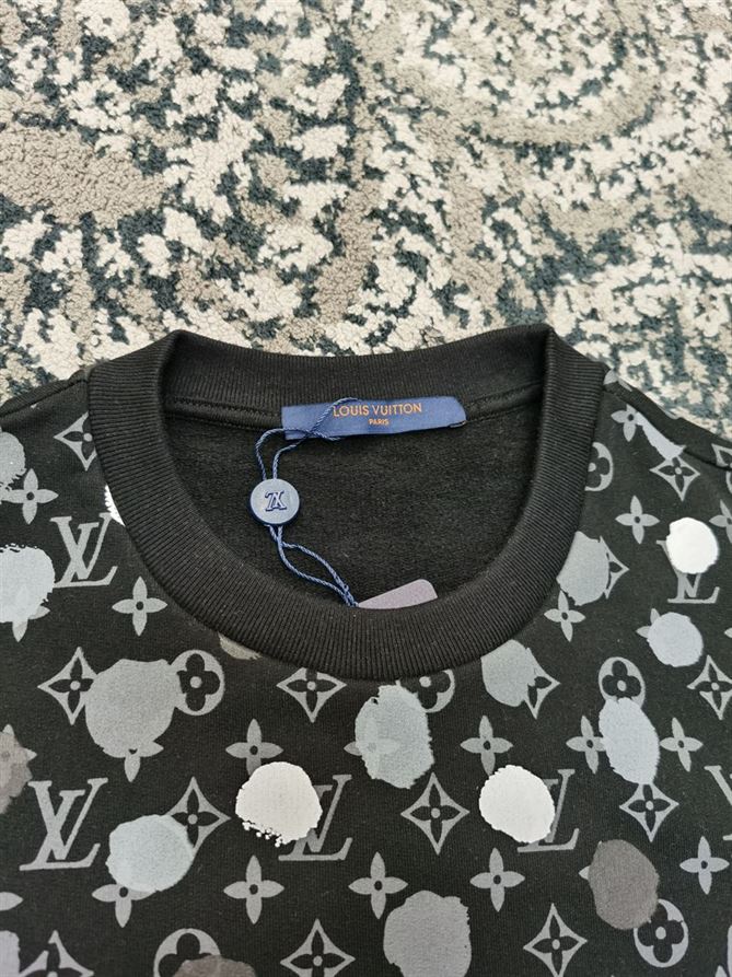 LOUIS VUITTON X YK PAINTED DOTS PRINTED CREWNECK – LVH030