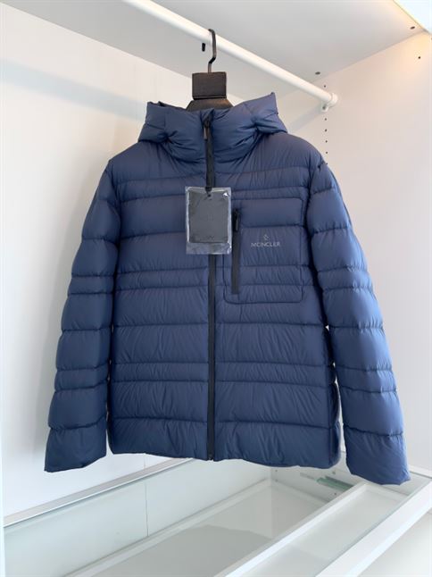 MONCLER JACKETS – MC086