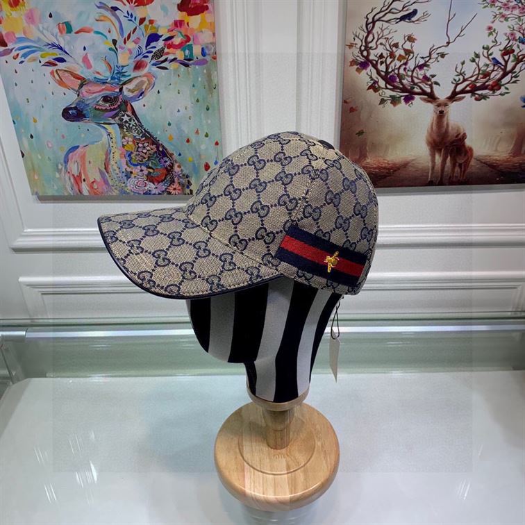 GUCCI GG CANVAS BASEBALL HAT – GH068
