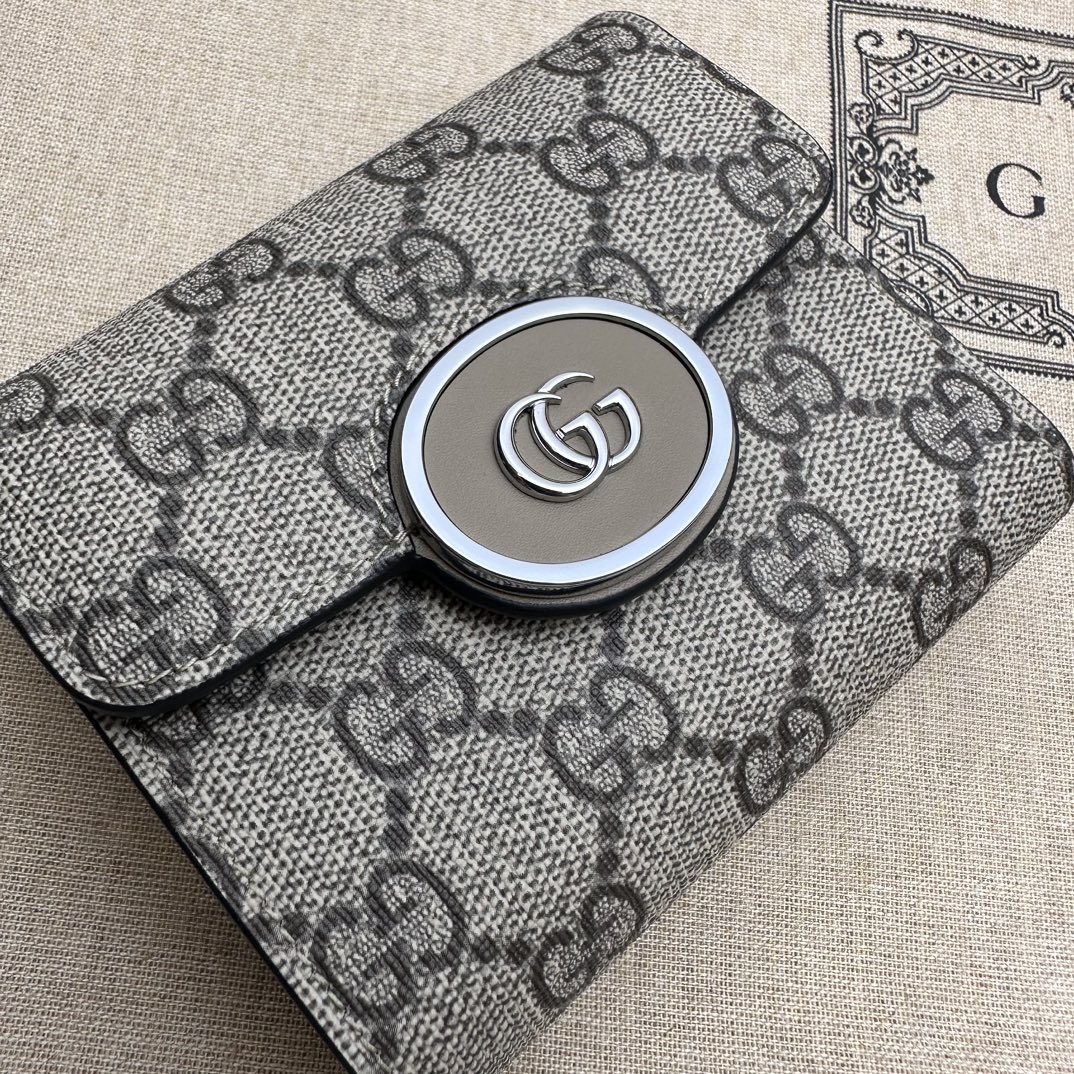GUCCI GG SUPREME TRIFOLD WALLET CANVAS – WLG017