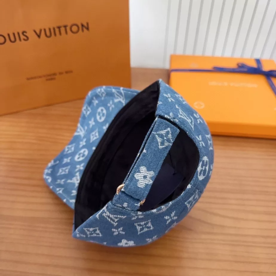 Louis Vuitton Caps – LVC026