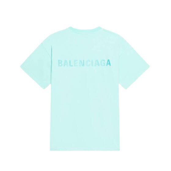 BALENCIAGA MEN’S LOGO T-SHIRT MEDIUM FIT IN GREEN – BAS004