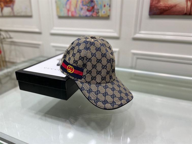 GUCCI GG CANVAS BASEBALL HAT – GH113