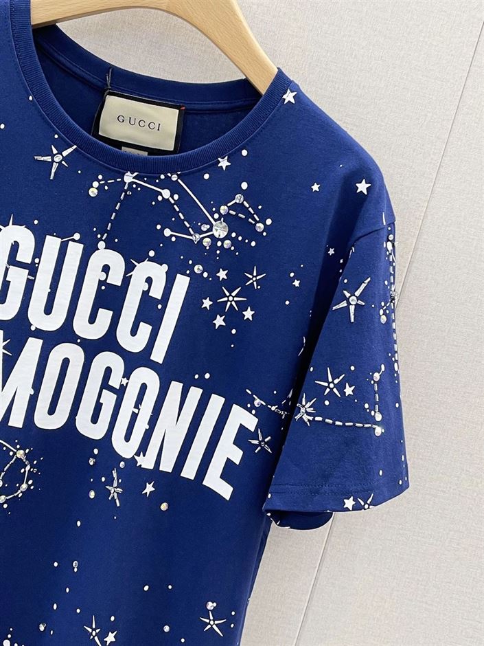 GUCCI ‘CRUISE 2023 GUCCI COSMOGONIE’ COTTON JERSEY T-SHIRT – GGS038