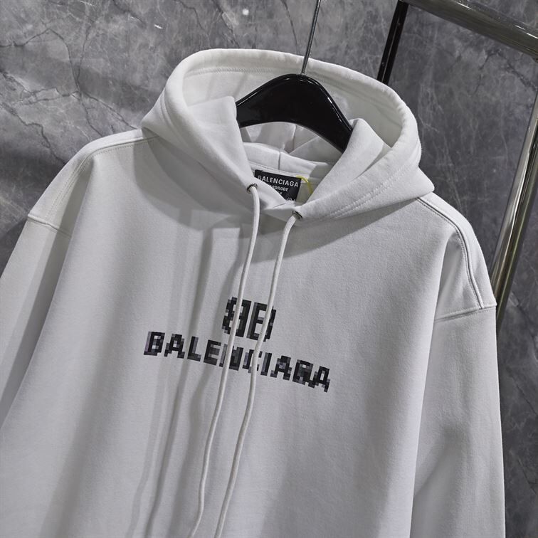 BALENCIAGA BB LOGO HOODIE – BH007