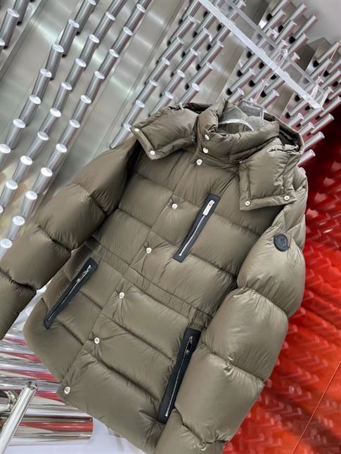 MONCLER BAUGES LEATHER-TRIMMED QUILTED SHELL HOODED DOWN JACKET – MC084