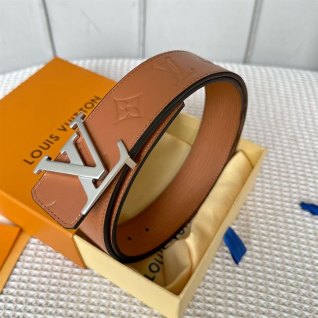 LOUIS VUITTON LV INITIALS 40MM REVERSIBLE BELT – LBE052