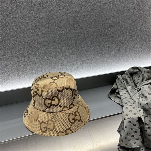GUCCI JUMBO GG BUCKET HAT – GH053