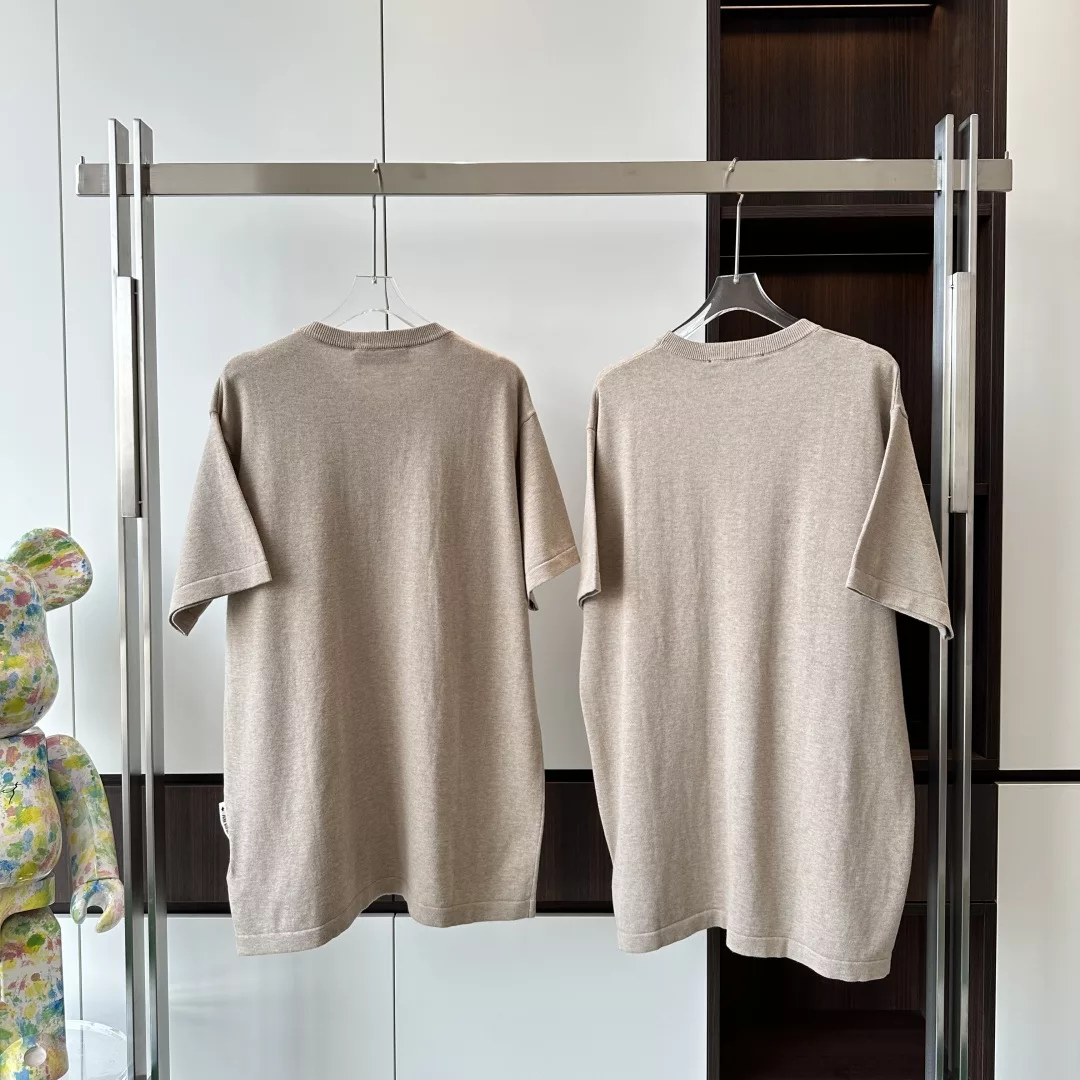 PARK SEO BO SHORT SLEEVED COTTON CREWNECK – LVTS128