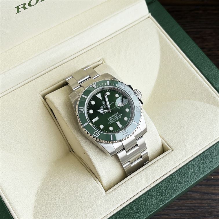 ROLEX SUBMARINER DATE – RL013