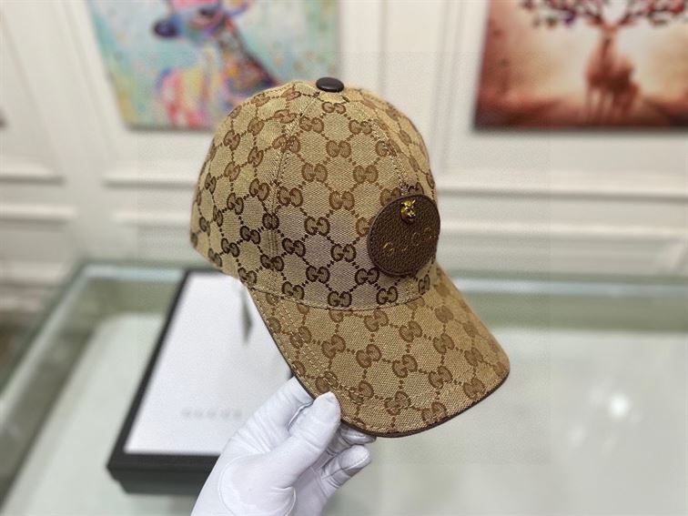 GUCCI GG CANVAS BASEBALL HAT – GH045