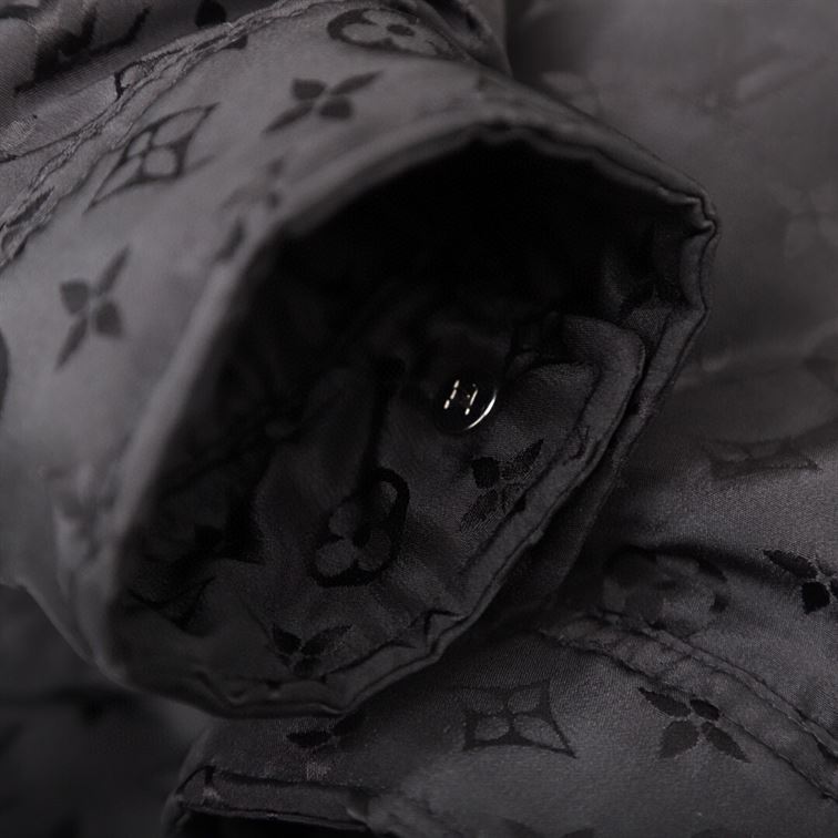 LOUIS VUITTON COAT – LVC013