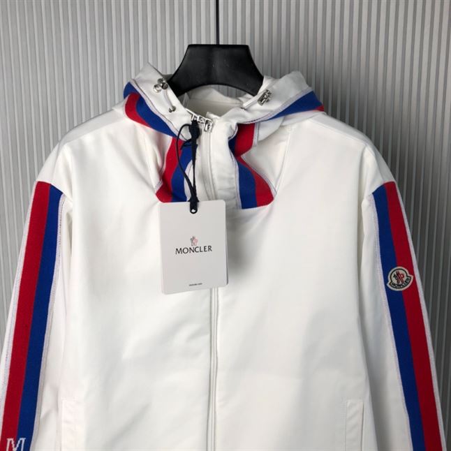 MONCLER HOODED RUKBAT JACKET – MC077