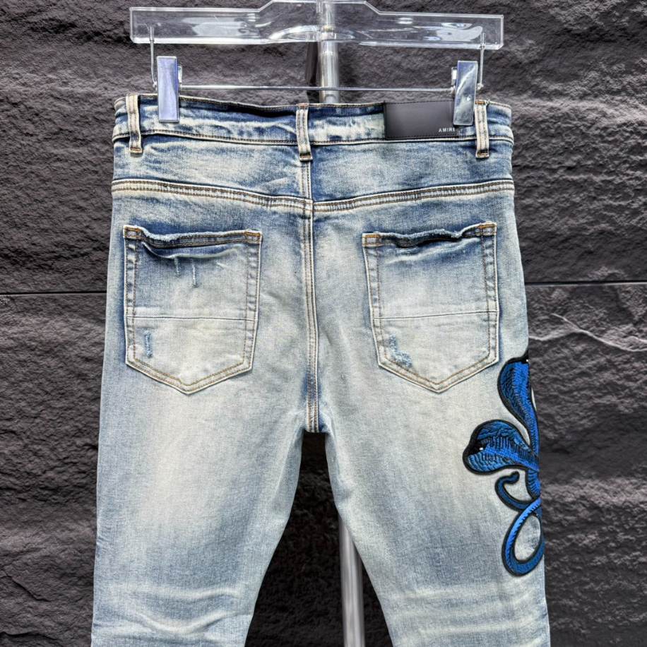 Amiri Men Blue Patch-Detail Jeans – AMIJ018