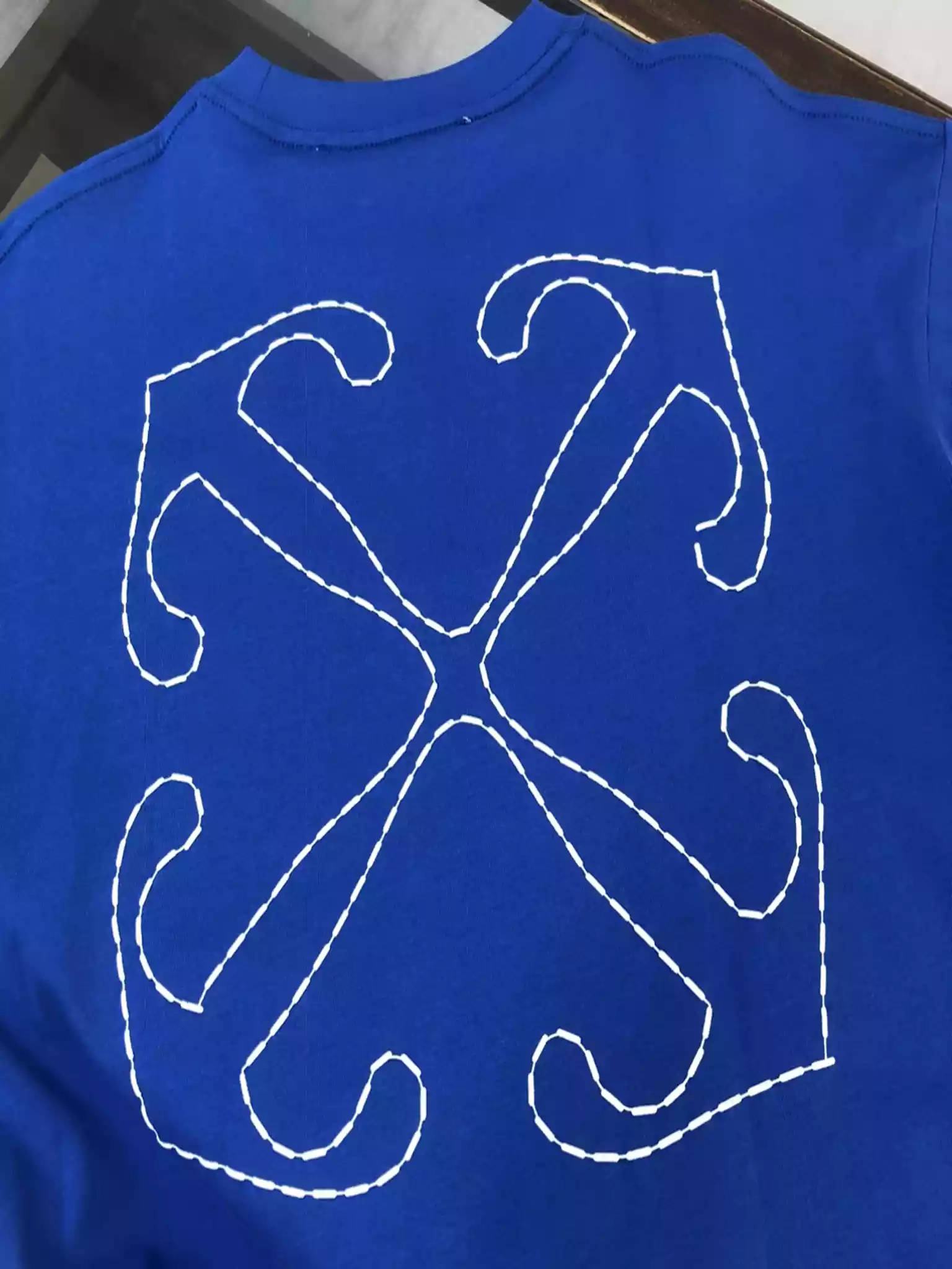 Off-White Blue Logo Stitch T-shirt – OWS030