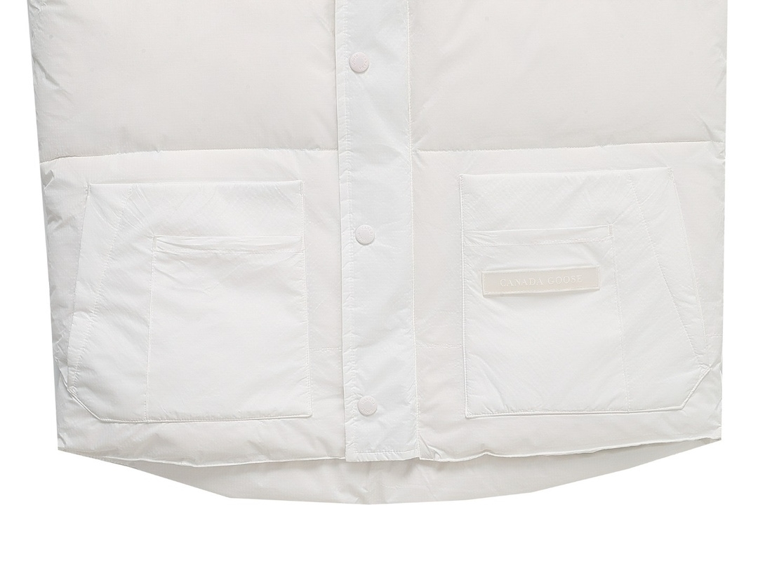 CANADA GOOSE WHITE VEST – CN33