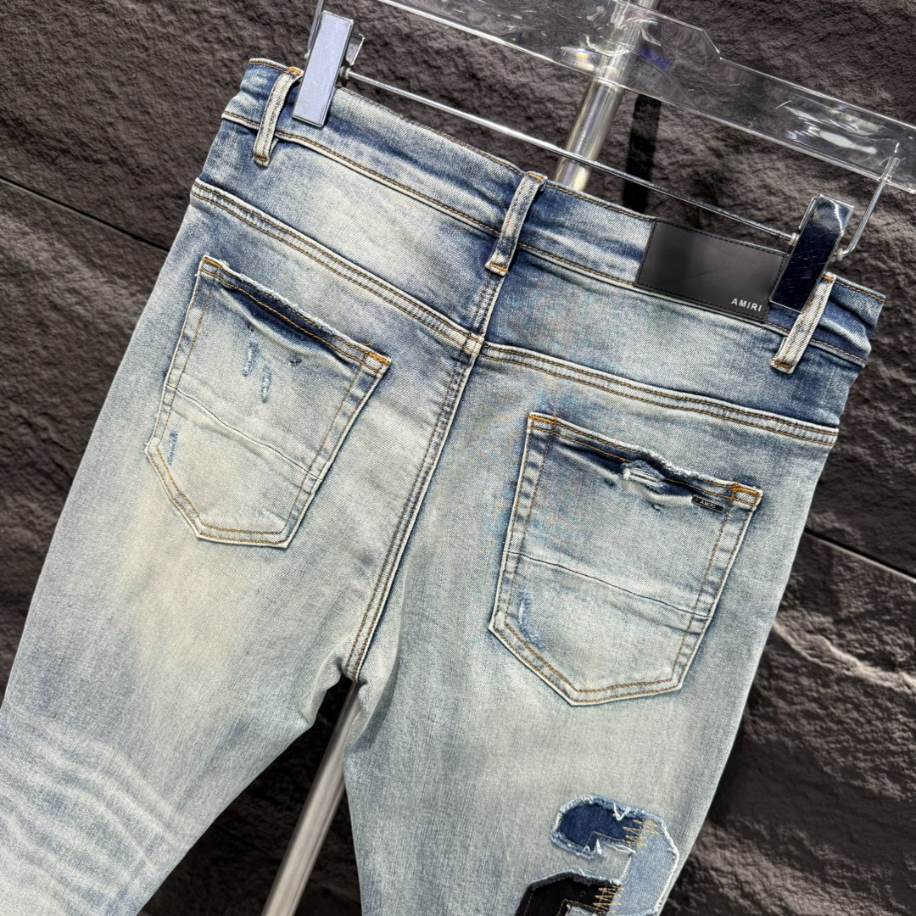Amiri Men Varsity Ripped Blue Jeans – AMIJ016