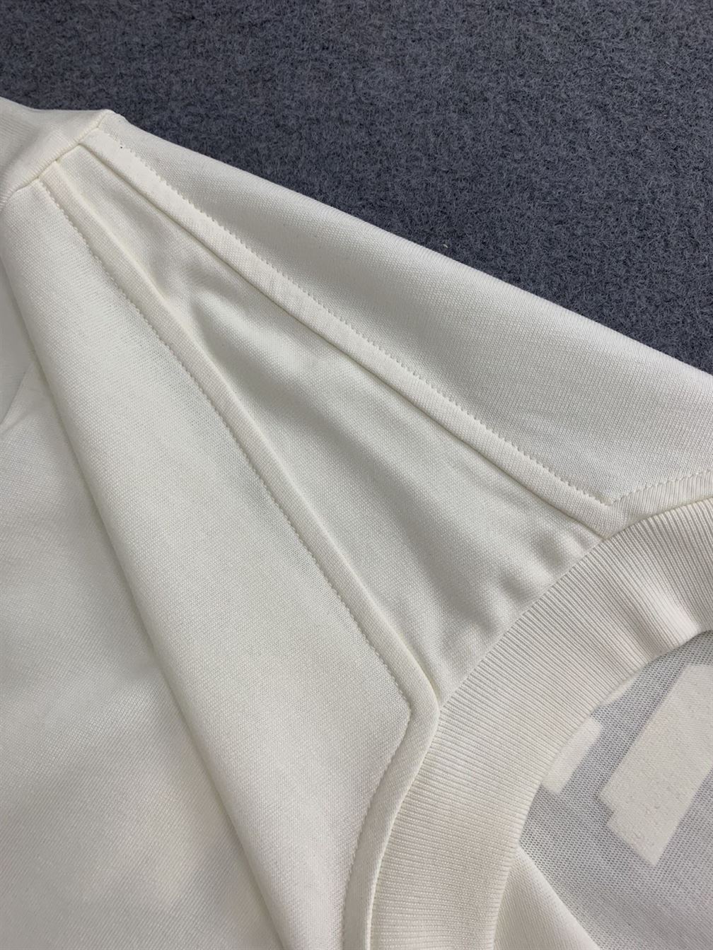 LOUIS VUITTON LV X NBA FRONT-AND-BACK LETTERS PRINT T-SHIRT – LVTS020