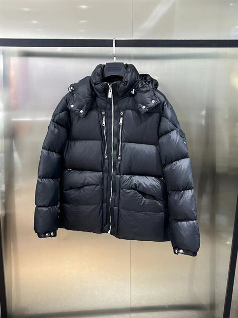MONCLER JACKETS – MC038