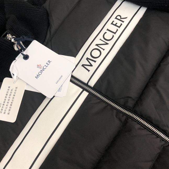 MONCLER PADDED CARDIGAN WITH ZIP – MC066
