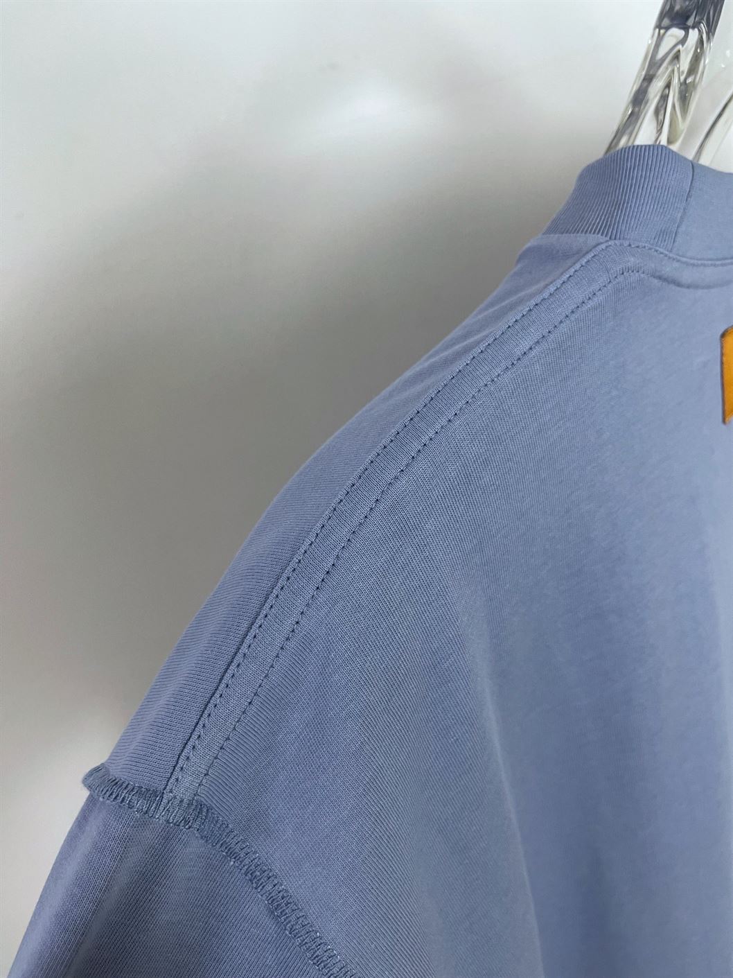 LOUIS VUITTON EMBOSSED LV T-SHIRT – LVTS073