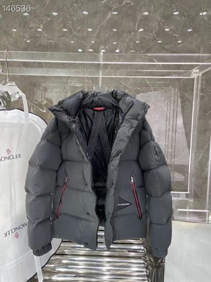 MONCLER COAT – MC116