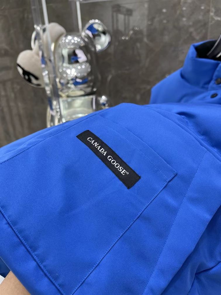 CANADA GOOSE FREESTYLE QUILTED ARTIC-TECH GILET – CN13