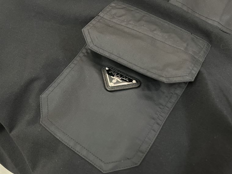 PRADA T-SHIRT – PT003