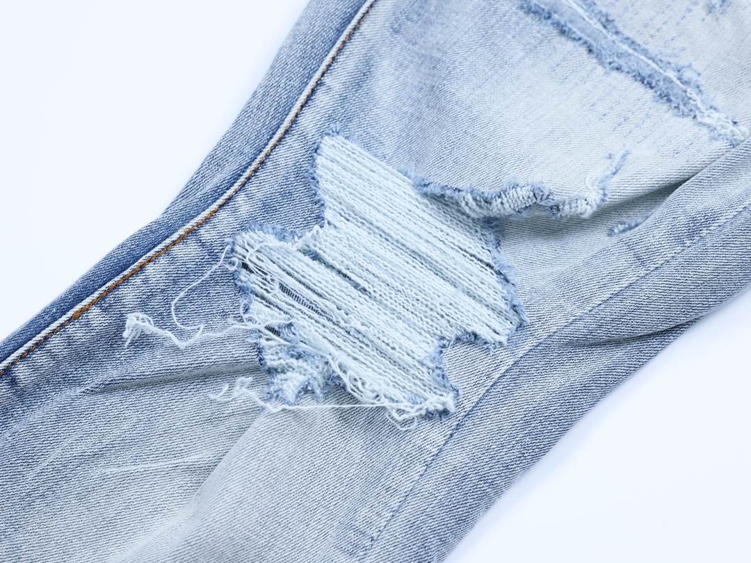 Amiri Red Snake Archival Rip Jeans – AMIJ047