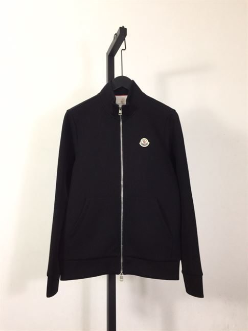 MONCLER ZIPPED SWEATSHIRT – MC068