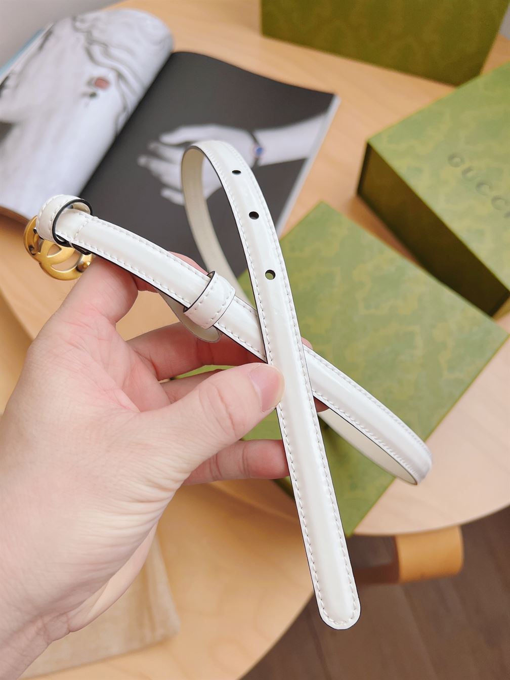 GUCCI THIN PATENT DOUBLE G BELT – GB050