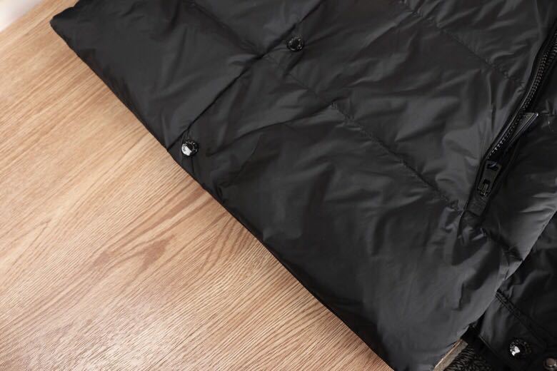 MONCLER COAT – MC125