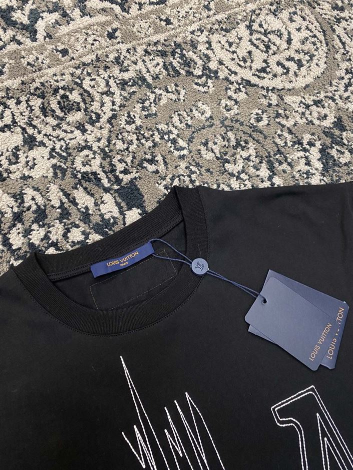 LOUIS VUITTON FREQUENCY GRAPHIC T-SHIRT – LVTS041