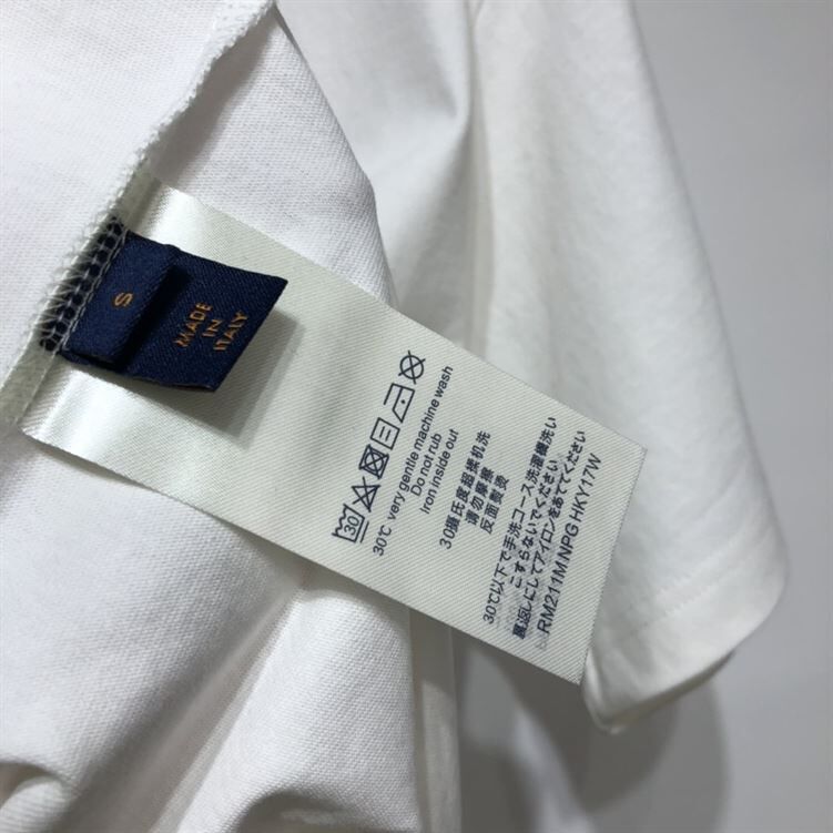 LOUIS VUITTON T-SHIRT – LVTS052