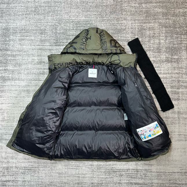 MONCLER DOWN JACKET – MC024
