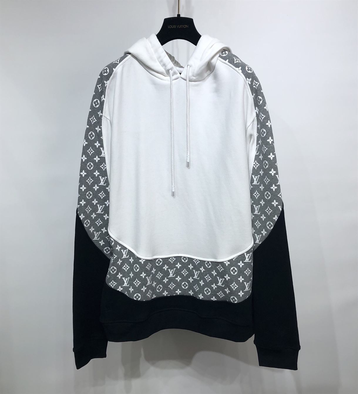 LOUIS VUITTON HOODIE – LVH021