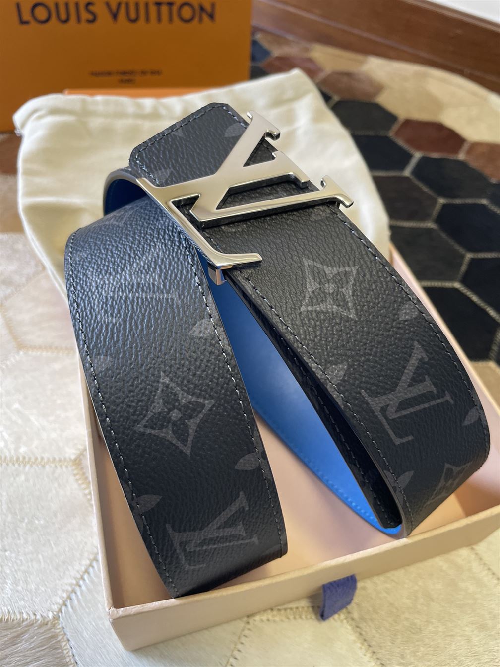 LV INITIALS 40MM REVERSIBLE BELT – LBE011