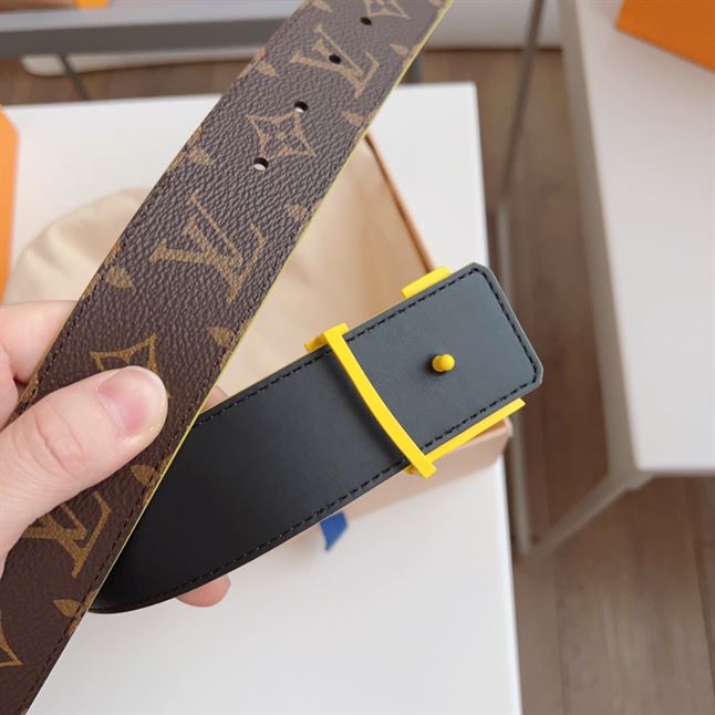 LOUIS VUITTON INITIALES 40MM REVERSIBLE MONOGRAM MACASSAR CANVAS – LBE061