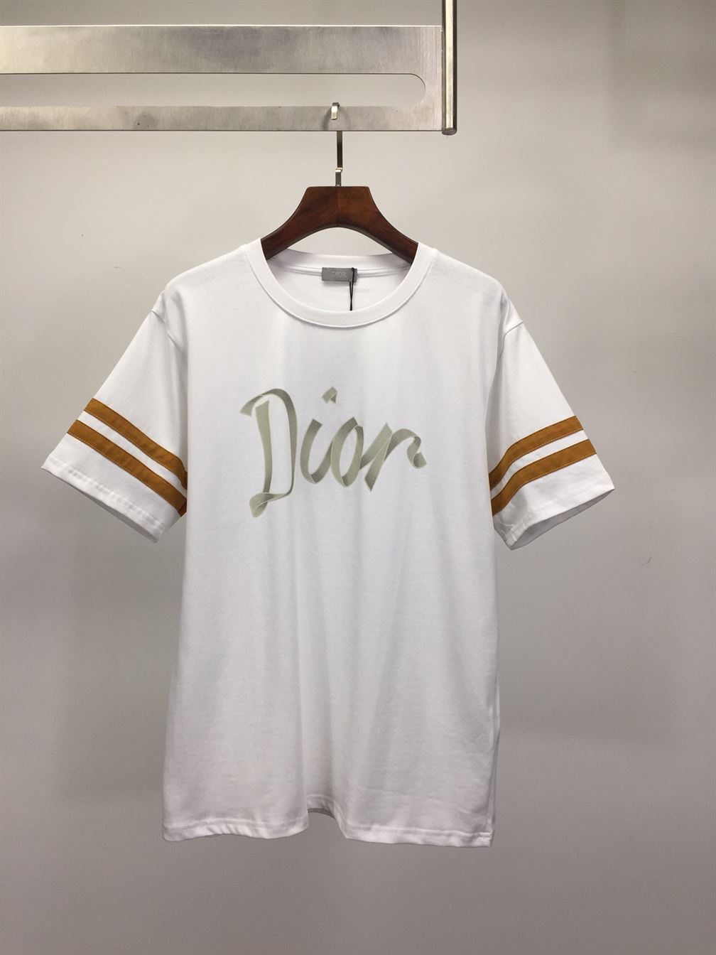 DIOR RELAXED-FIT T-SHIRT – DOT003