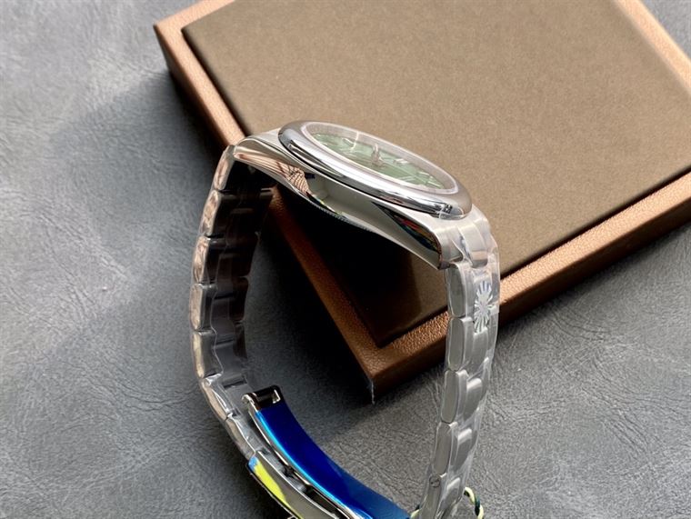 ROLEX OYSTER PERPETUAL 41MM – RL004