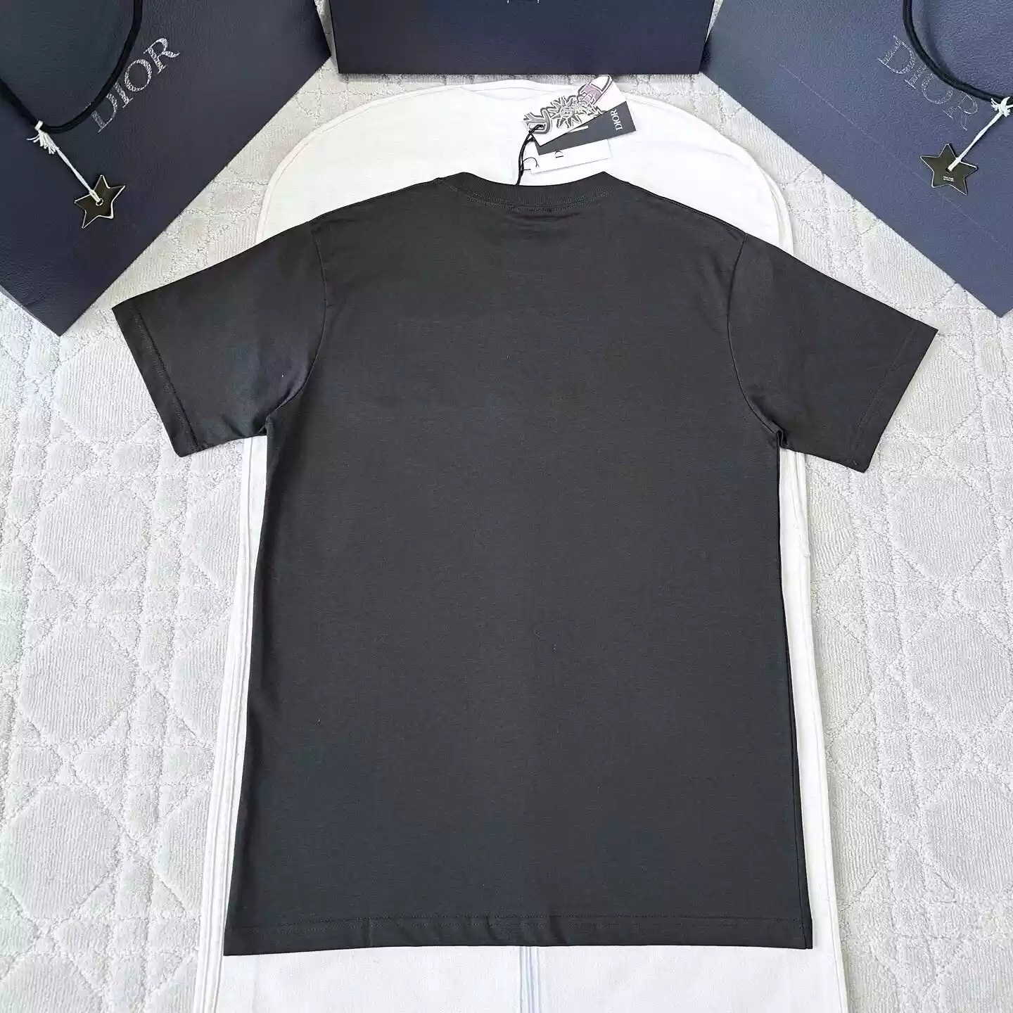 DIOR AND LEWIS HAMILTON T-SHIRT, RELAXED FIT BLACK COTTON JERSEY – DOT029