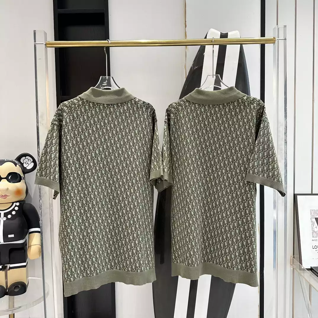 DI0R OBLIQUE POLO SHIRT KHAKI COTTON JACQUARD – DOT059