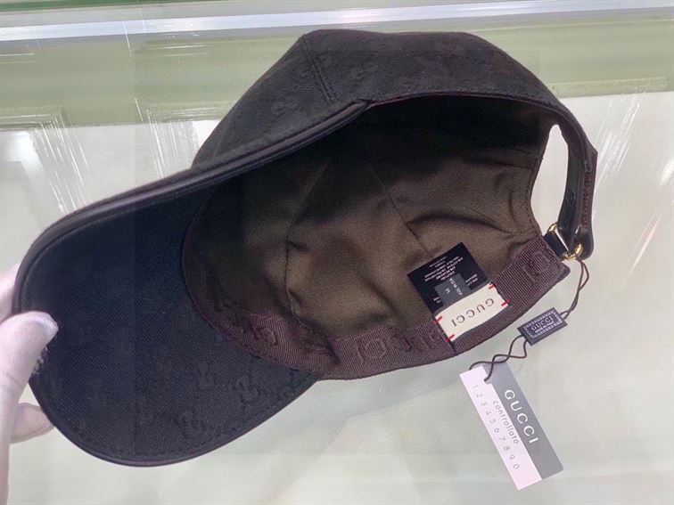 GUCCI GG CANVAS BASEBALL HAT – GH049
