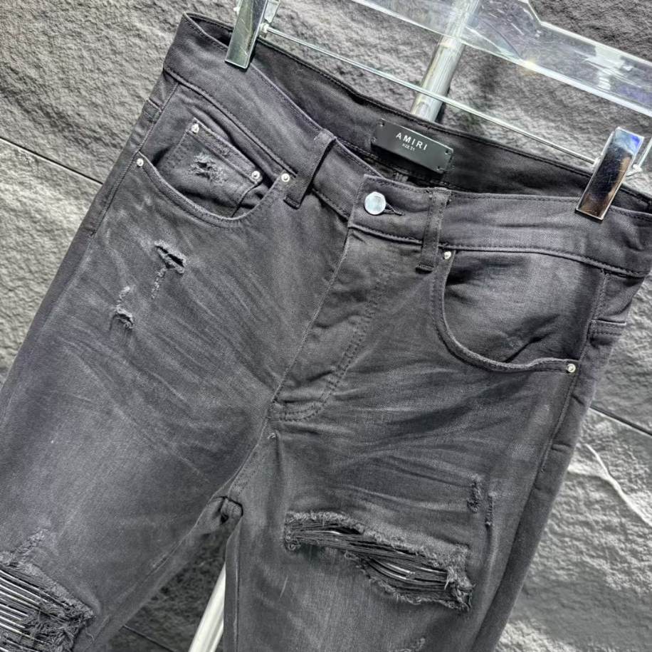 Amiri Ripp Black Patch-Detail Jeans – AMIJ021