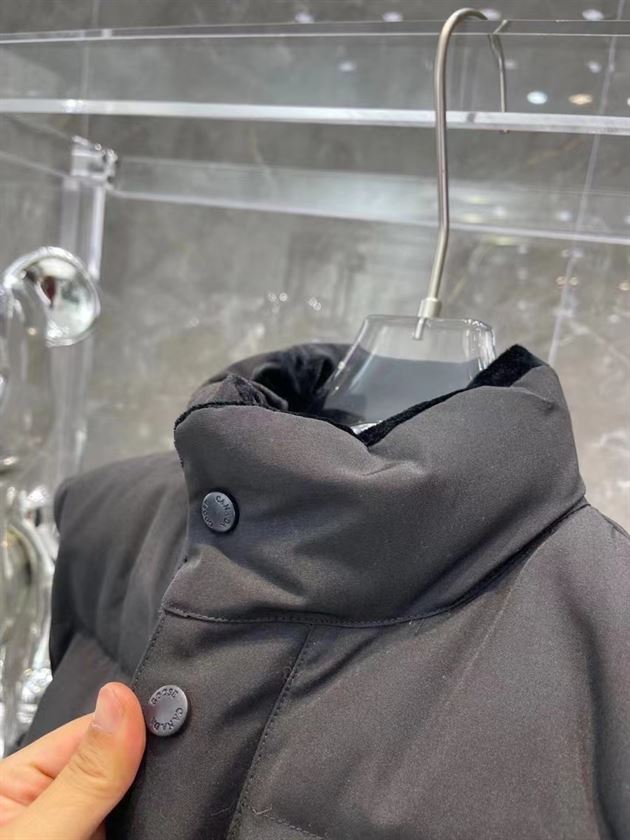 CANADA GOOSE FREESTYLE QUILTED ARTIC-TECH GILET – CN11