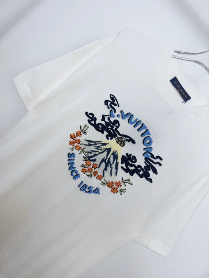 LOUIS VUITTON T-SHIRT – LVTS092