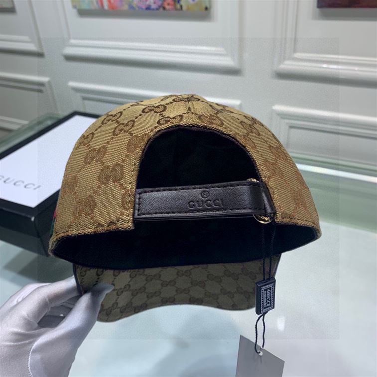 GUCCI GG CANVAS BASEBALL HAT – GH067