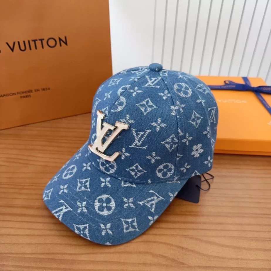 Louis Vuitton Caps – LVC026