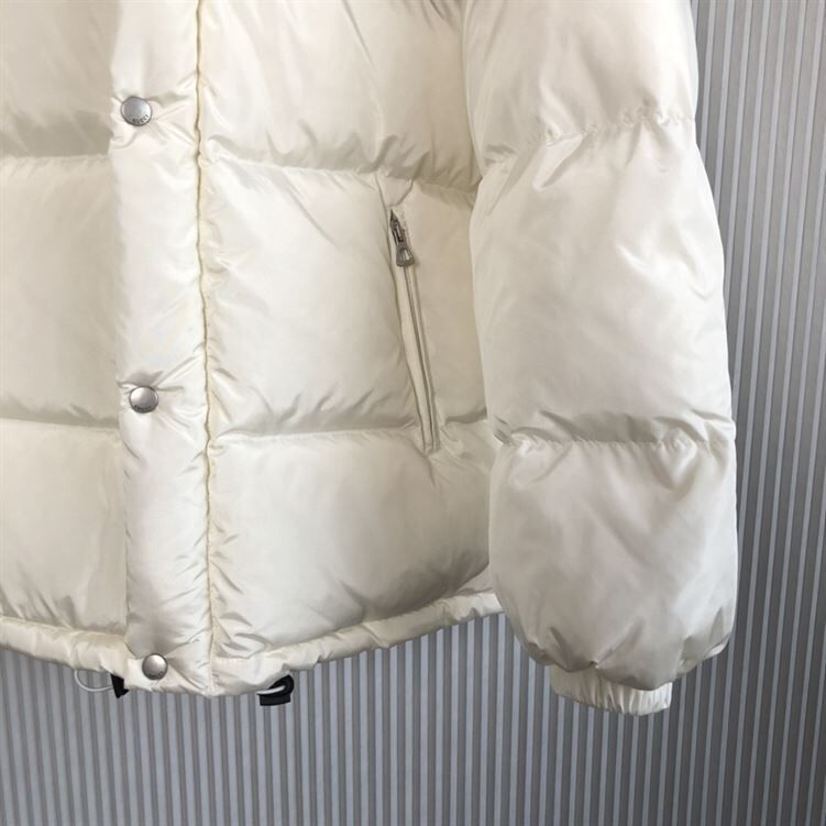 GUCCI COAT FOR MEN – GCJ015